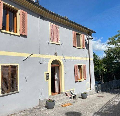 appartamento in vendita a Peglio(PU)