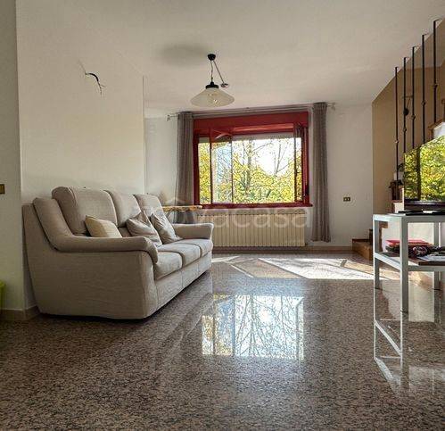 appartamento in vendita a Peglio(PU)