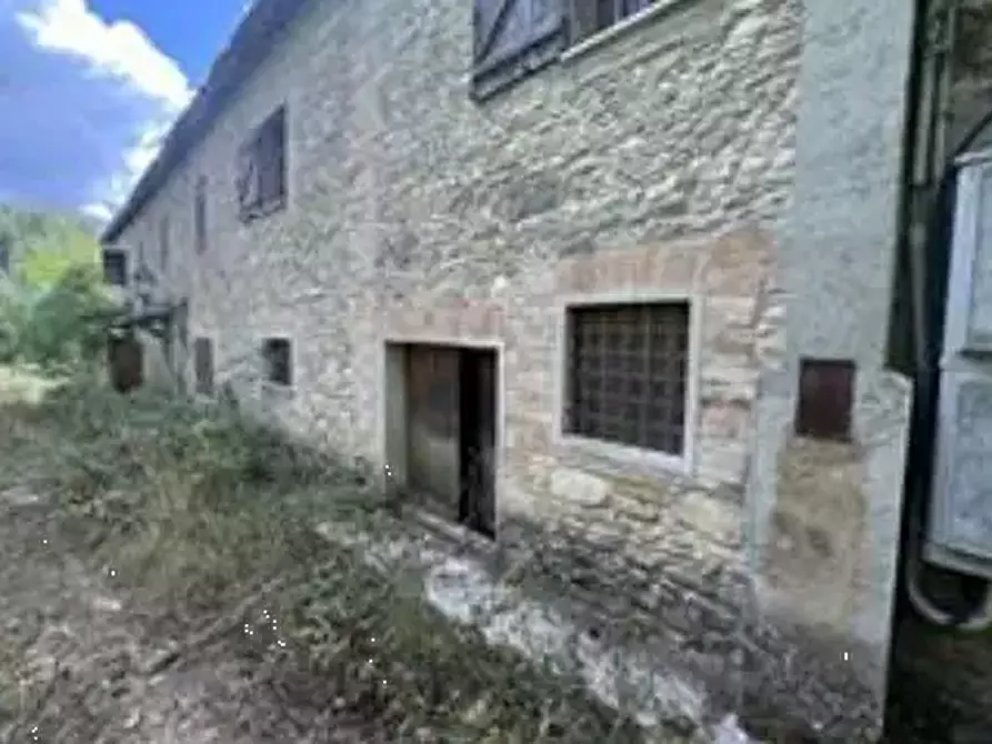 casa indipendente in vendita a Peglio(PU)