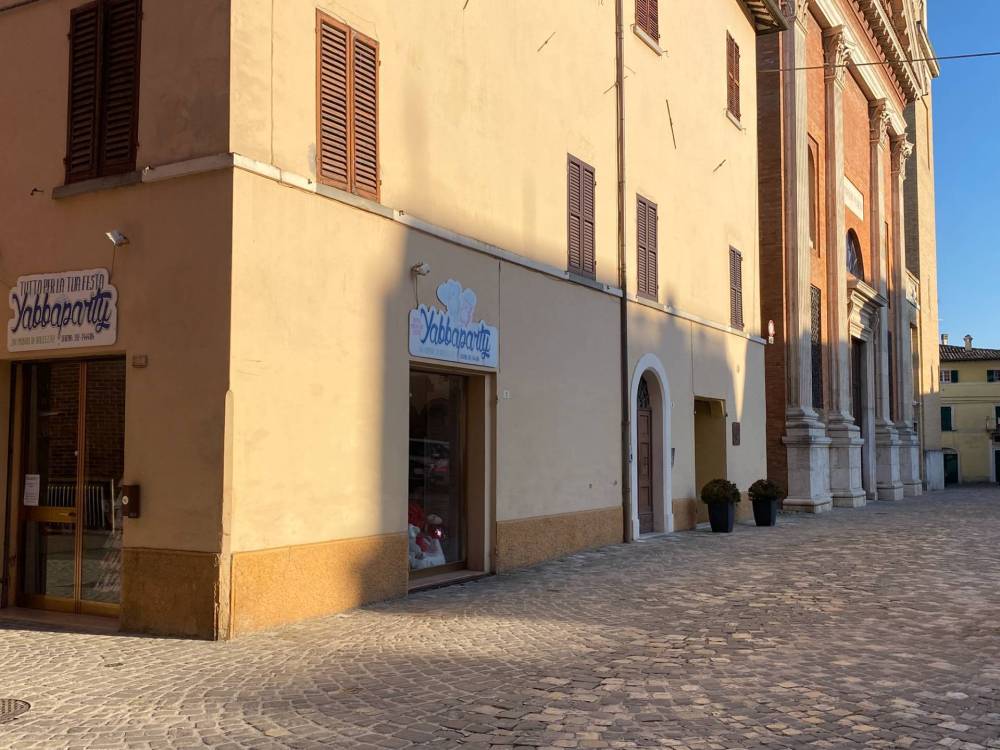 casa indipendente in vendita a Peglio(PU)