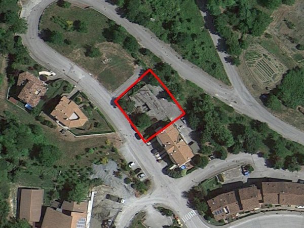 terreno in vendita a Peglio(PU)