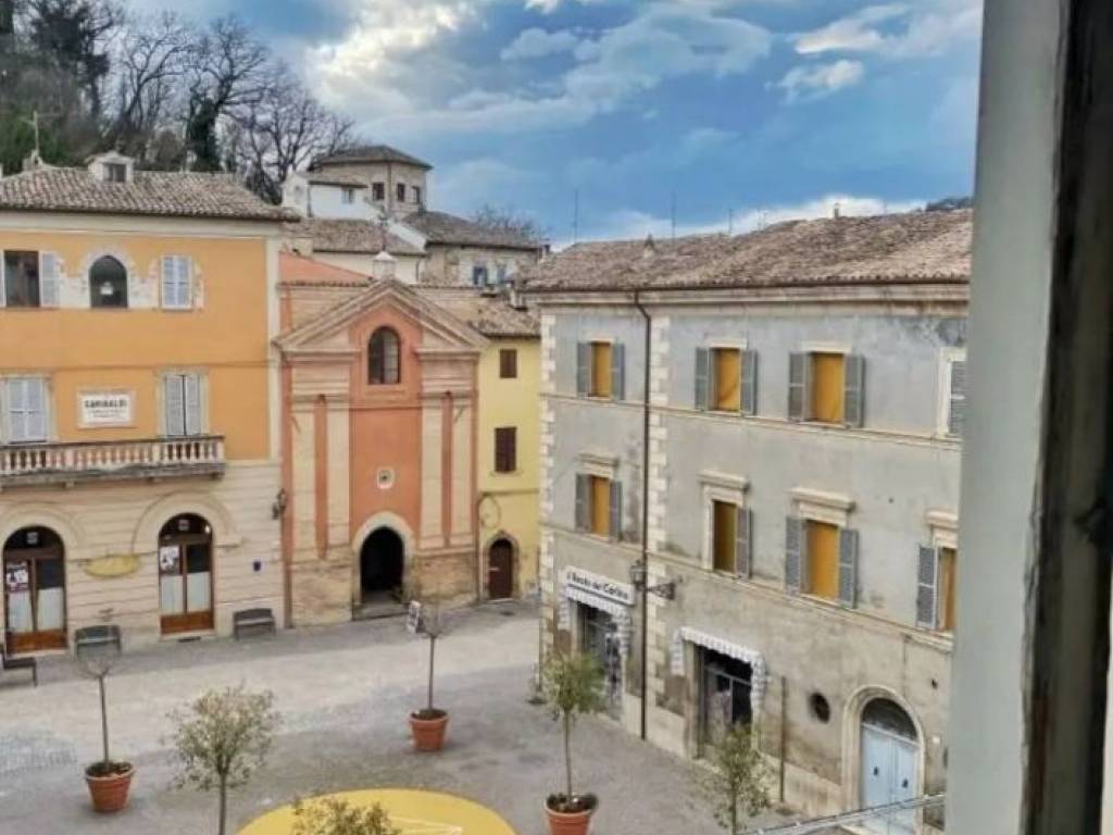 appartamento in vendita a Pergola