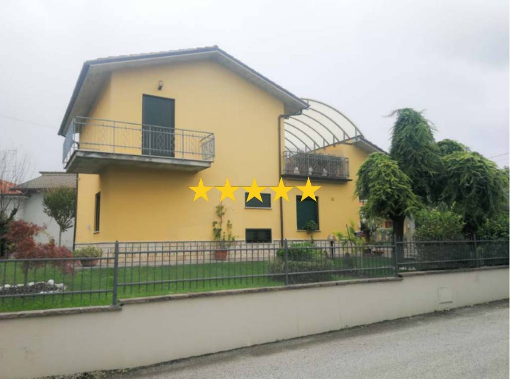 appartamento in vendita a Pergola