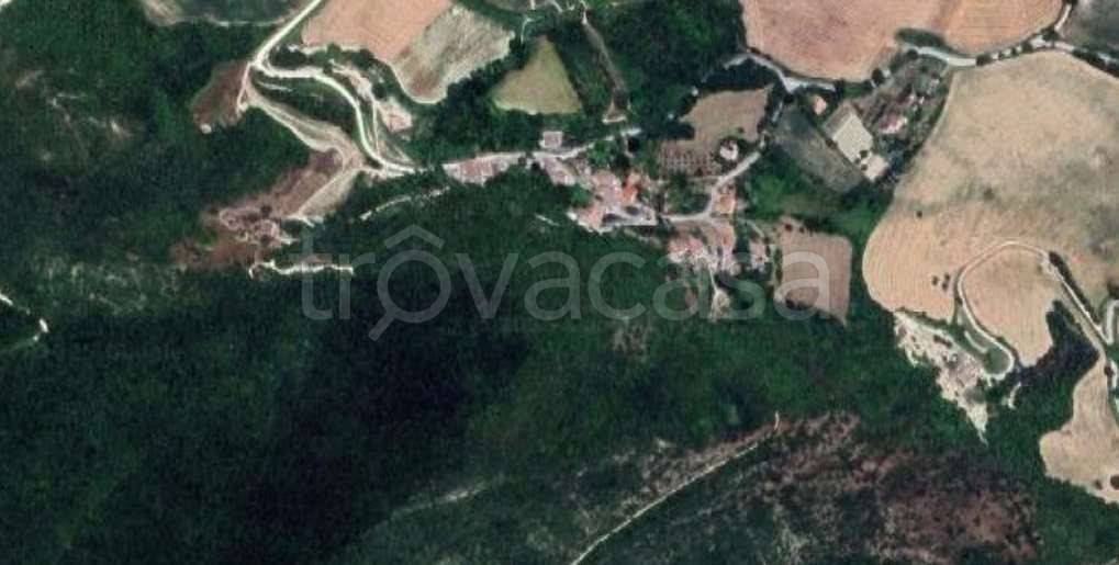 terreno agricolo in vendita a Pergola
