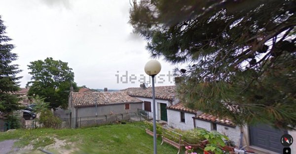 appartamento in vendita a Pergola