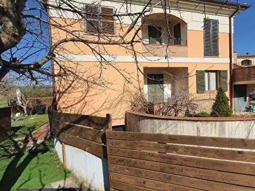 appartamento in vendita a Pergola