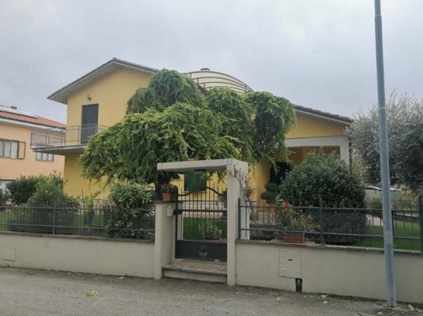 appartamento in vendita a Pergola