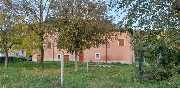 appartamento in vendita a Pergola