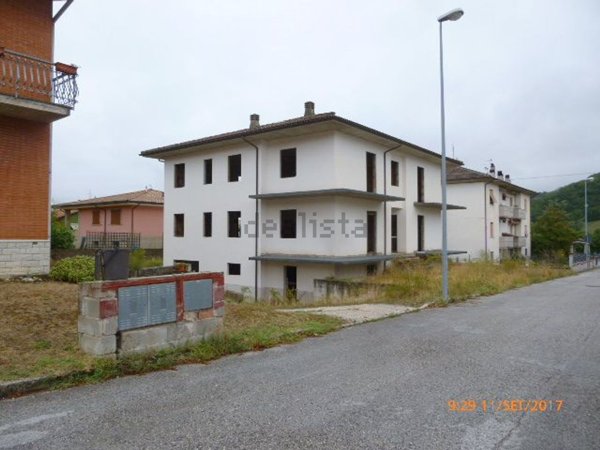 appartamento in vendita a Pergola in zona Pantana