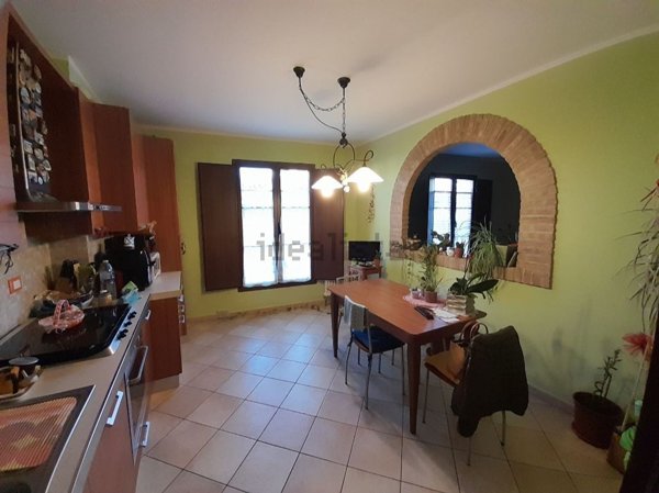 appartamento in vendita a Pergola