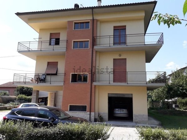 appartamento in vendita a Pergola