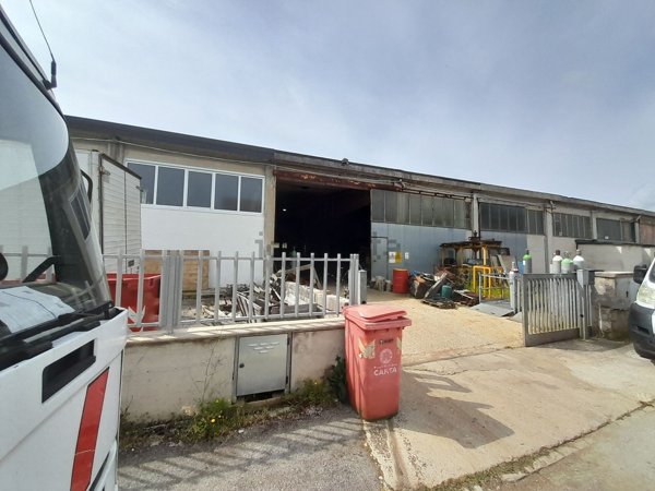 appartamento in vendita a Pergola in zona Monterolo