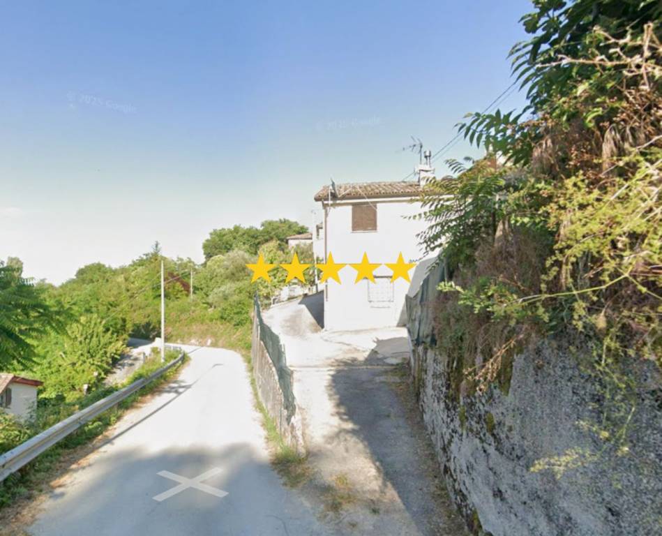 appartamento in vendita a Pergola in zona Bellisio Alto