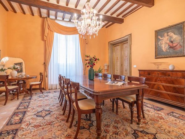 casa indipendente in vendita a Pergola