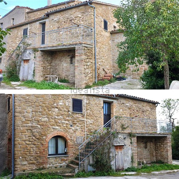 casa indipendente in vendita a Pergola