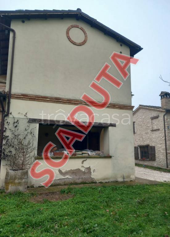 appartamento in vendita a Pergola