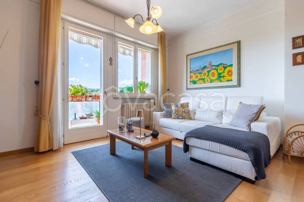 appartamento in vendita a Pergola