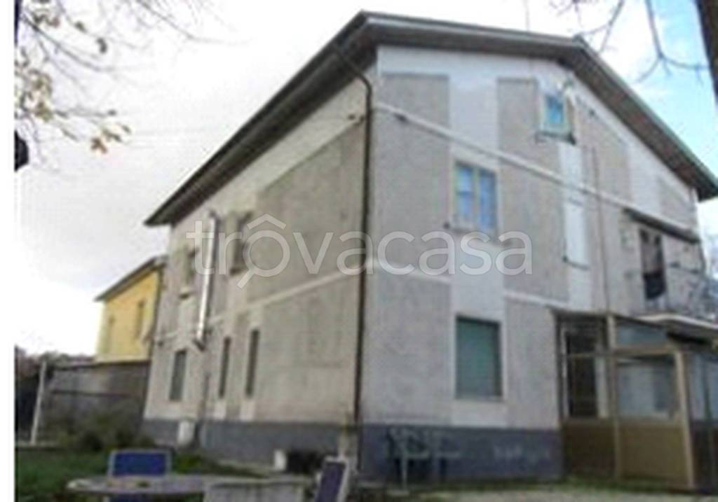 appartamento in vendita a Pergola