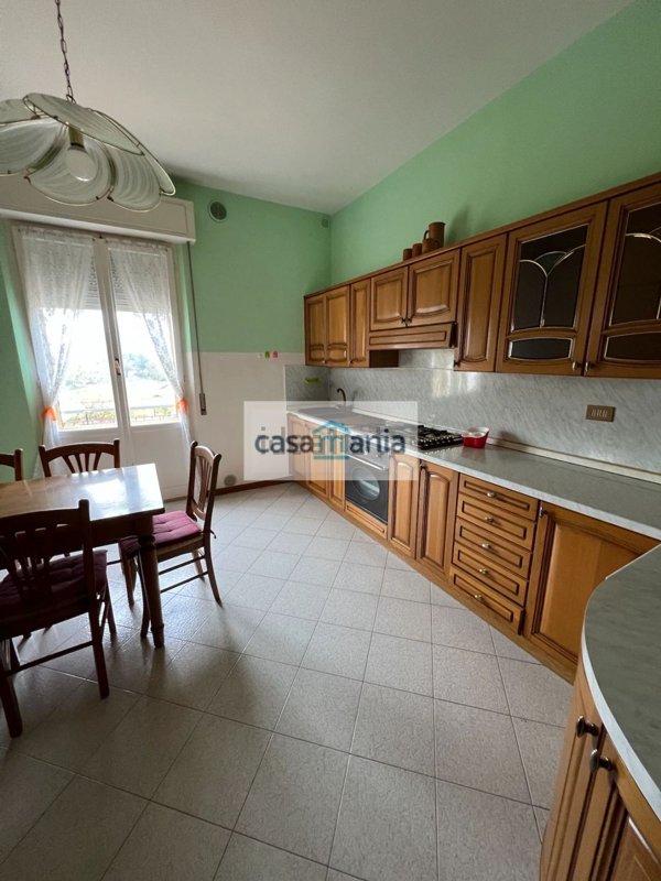 appartamento in vendita a Pergola