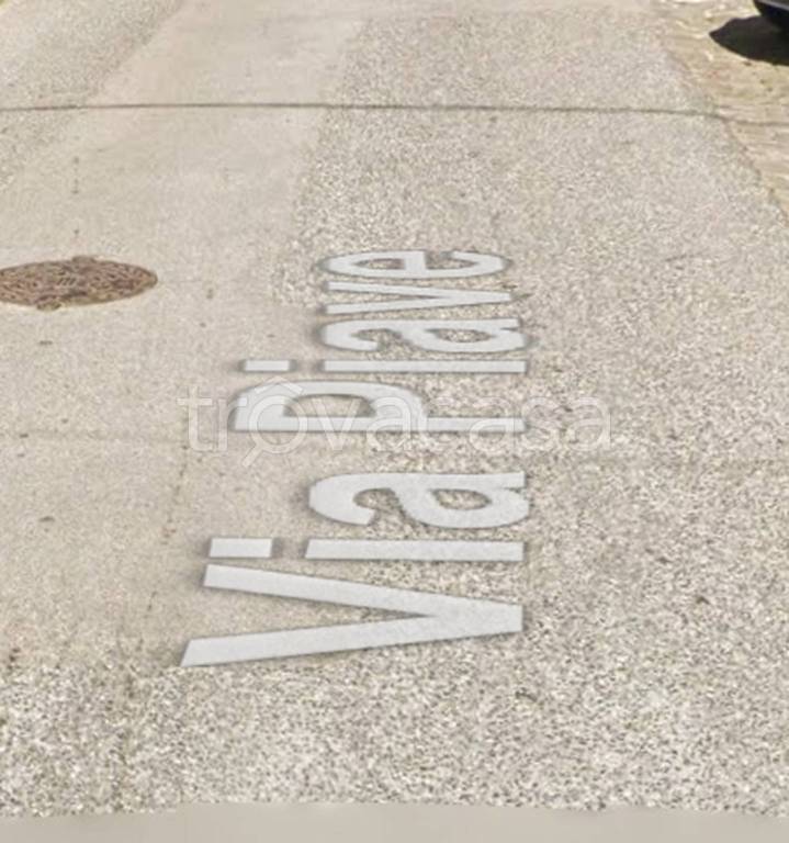 negozio in vendita a Pergola