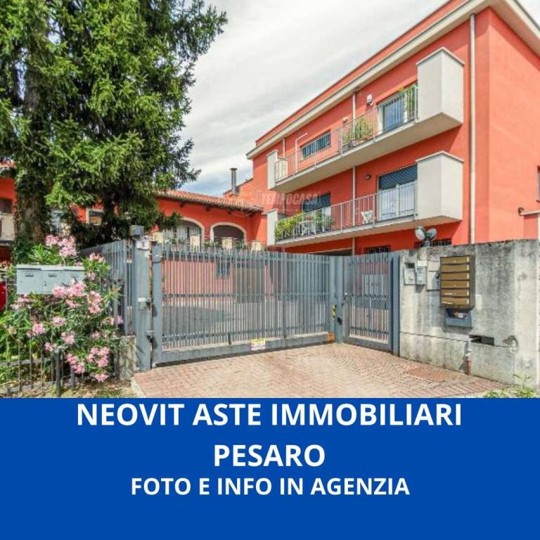 casa indipendente in vendita a Pergola