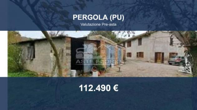 appartamento in vendita a Pergola