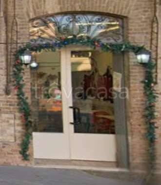 negozio in vendita a Pergola