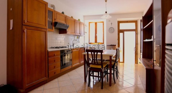 appartamento in vendita a Pergola in zona Monterolo