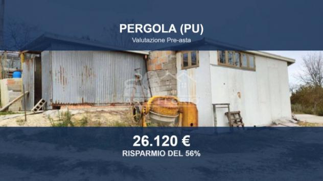 locale commerciale in vendita a Pergola