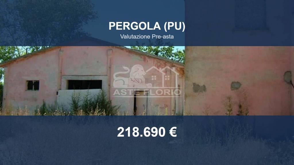 casa indipendente in vendita a Pergola in zona Montevecchio