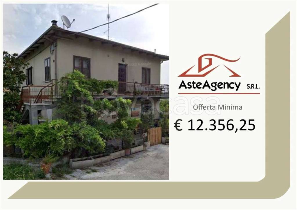 casa indipendente in vendita a Pergola in zona Pantana