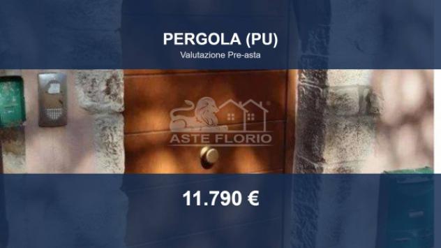appartamento in vendita a Pergola