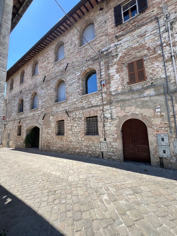 appartamento in vendita a Pergola