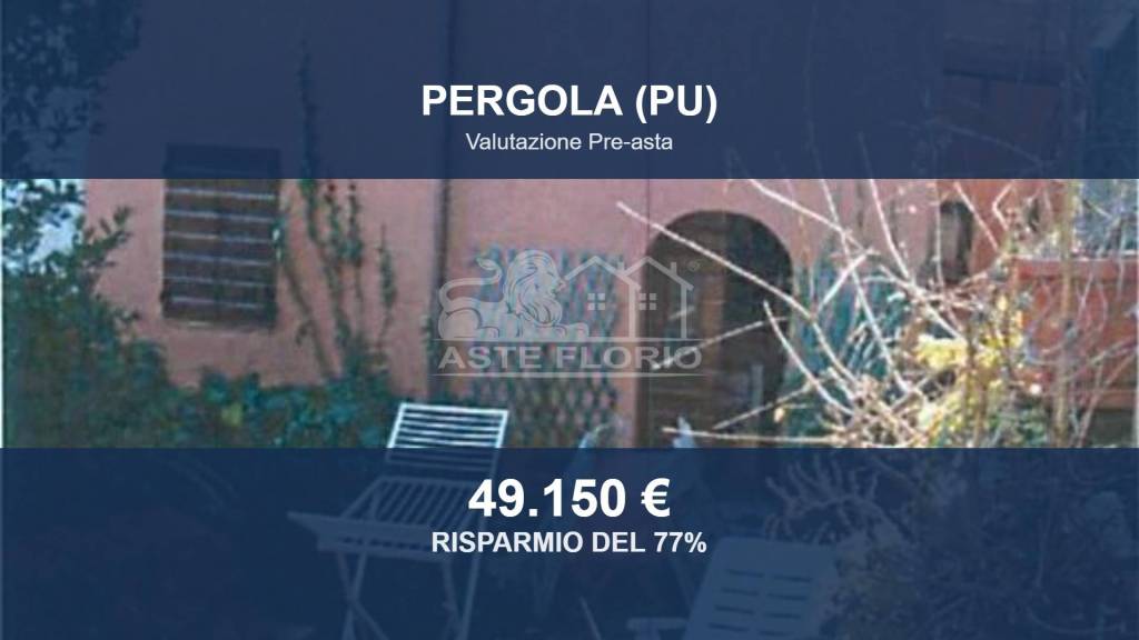 casa indipendente in vendita a Pergola