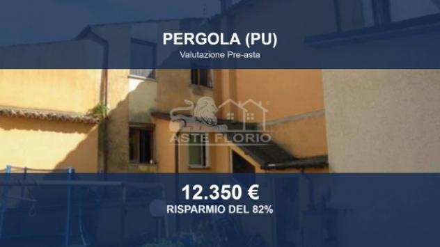 appartamento in vendita a Pergola