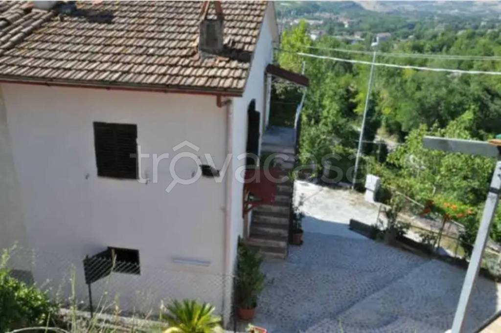 appartamento in vendita a Pergola