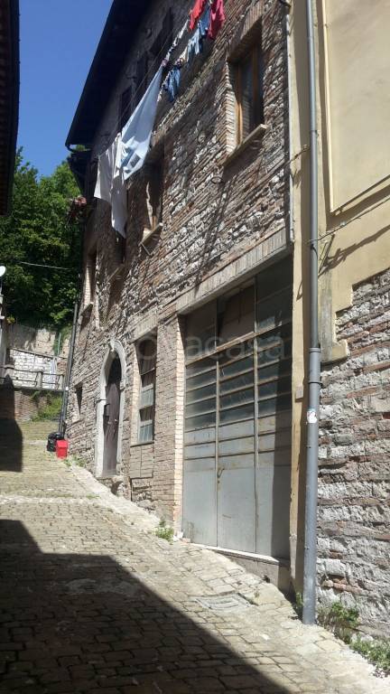 appartamento in vendita a Pergola