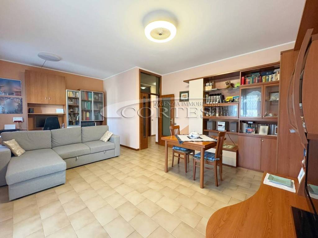 appartamento in vendita a Pergola in zona Bellisio Alto