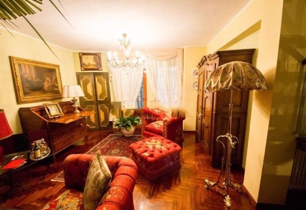 appartamento in vendita a Pesaro in zona Centro Città