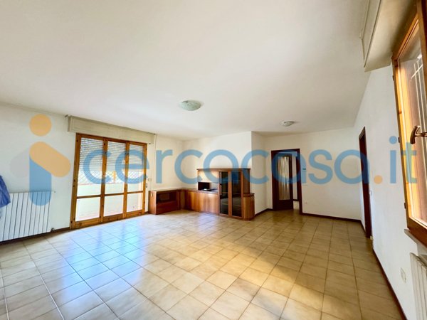 appartamento in vendita a Pesaro in zona Villa Fastiggi
