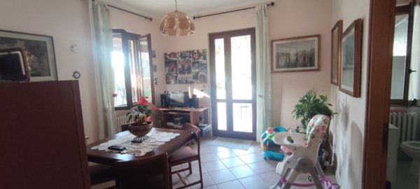 casa indipendente in vendita a Pesaro in zona Cattabrighe