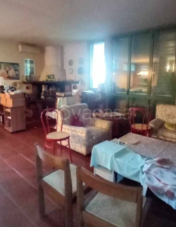 casa indipendente in vendita a Pesaro in zona Muraglia