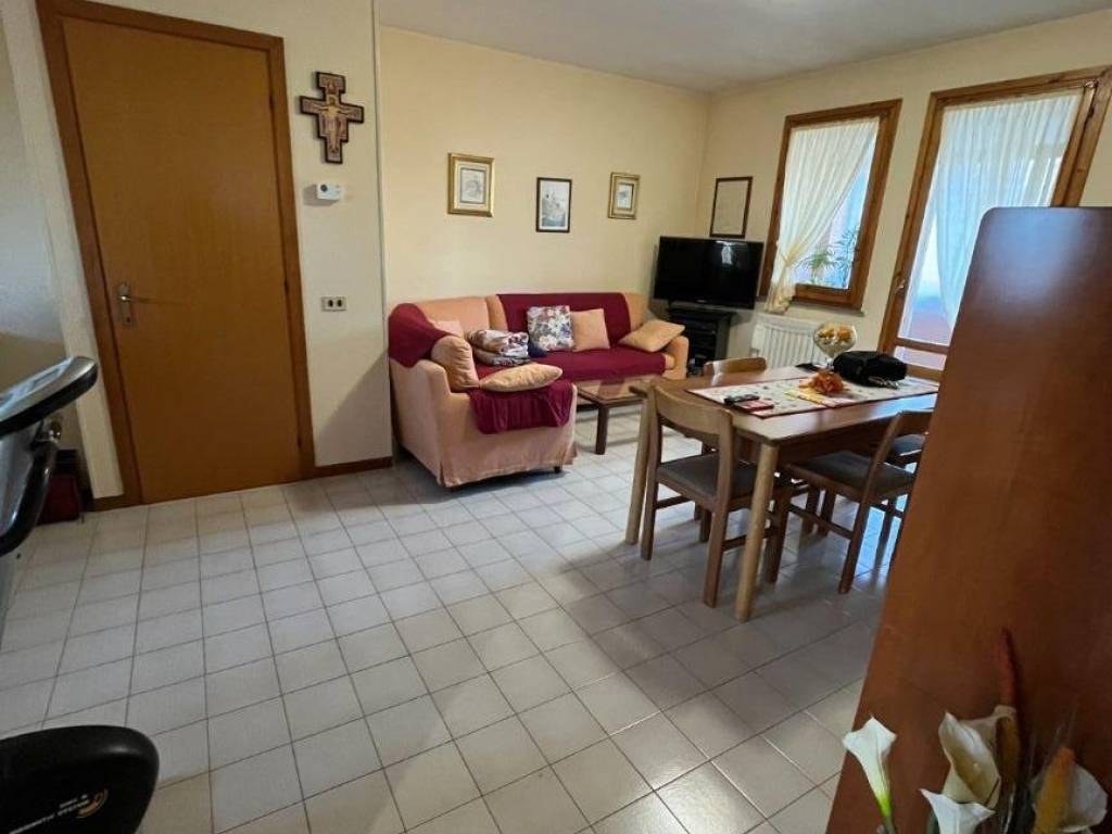 appartamento in vendita a Pesaro in zona Villa Ceccolini