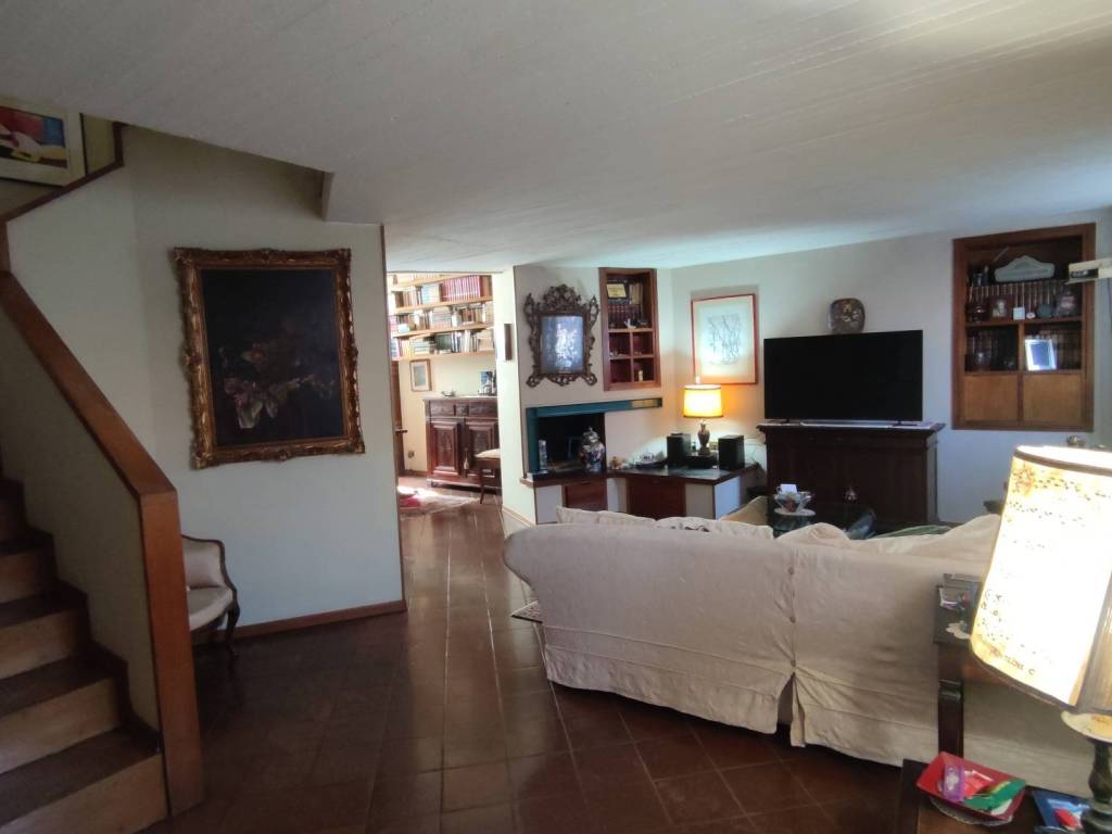 appartamento in vendita a Pesaro in zona Centro Città
