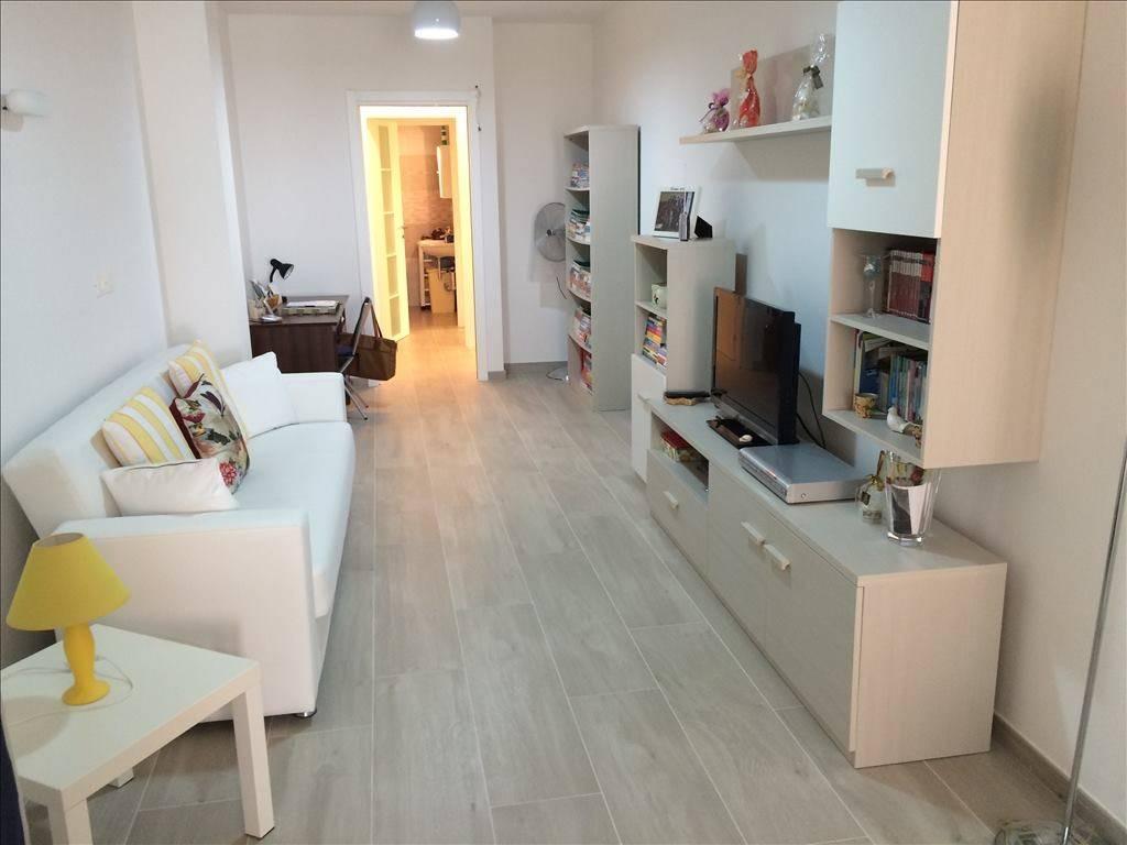 appartamento in vendita a Pesaro in zona Centro Città