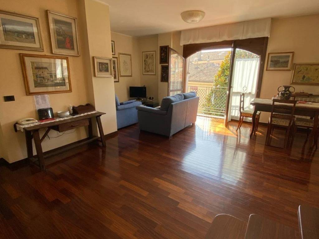 appartamento in vendita a Pesaro in zona Centro Città