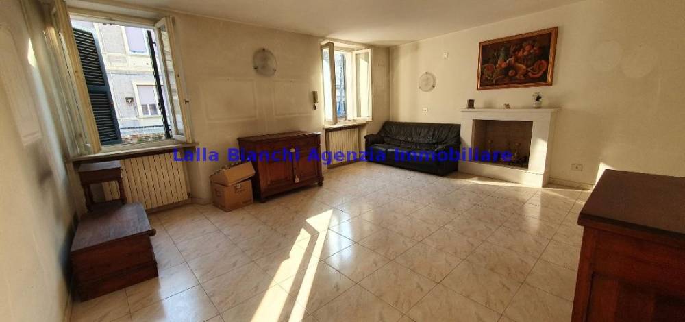 appartamento in vendita a Pesaro in zona Centro Città