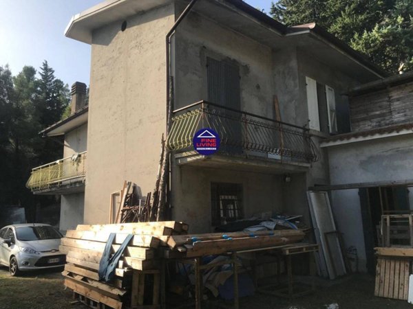 casa indipendente in vendita a Pesaro in zona Monteciccardo