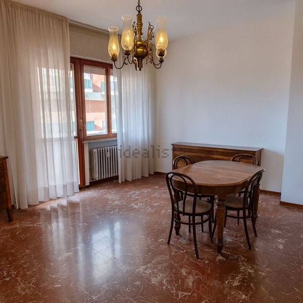 appartamento in vendita a Pesaro in zona Centro Città