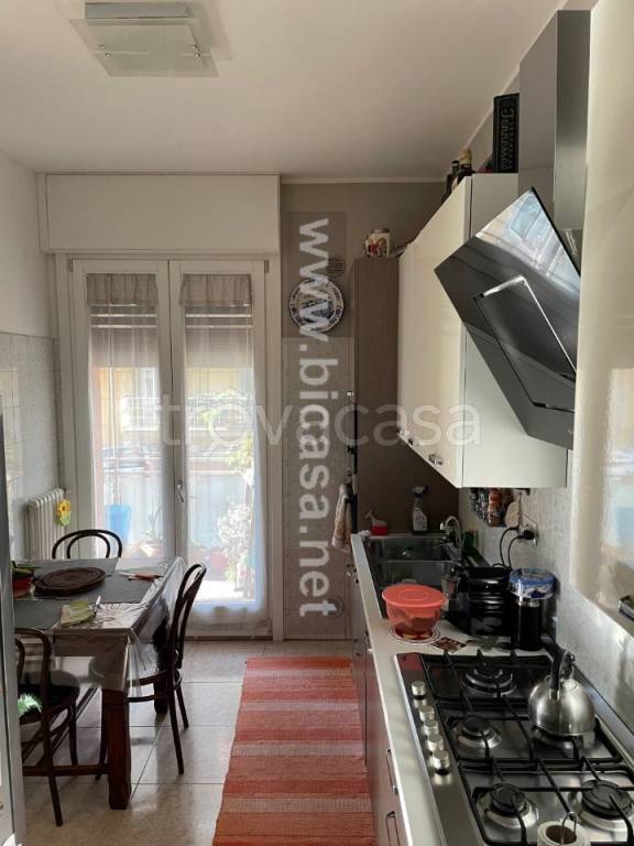 appartamento in vendita a Pesaro in zona Centro Città